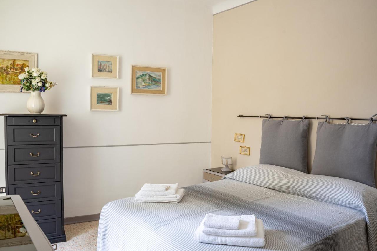 Casa Vacanze Nel Centro Storico Di Fermo Happy Song Esterno foto